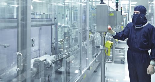 Vorschau Bild von Die Produktion von pharmazeutischen Primärverpackungen und
Verabreichungssystemen erfolgt in Reinräumen. Die Gerresheimer
Produktionsstandorte erfüllen höchste pharmazeutische Standards. /
Weiterer Text über ots und www.presseportal.de/nr/9072 / Die
Verwendung dieses Bildes für redaktionelle Zwecke ist unter
Beachtung aller mitgeteilten Nutzungsbedingungen zulässig und dann
auch honorarfrei. Veröffentlichung ausschließlich mit
Bildrechte-Hinweis.