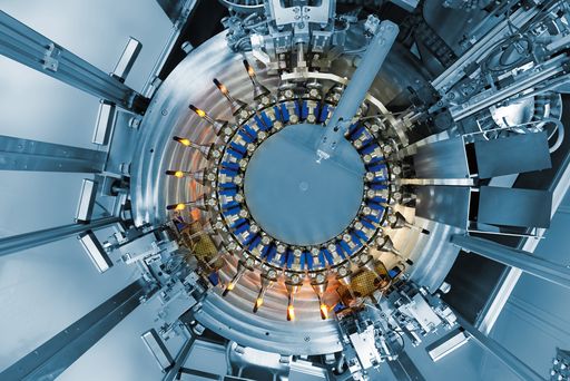 Vorschau Bild von Gerresheimer nutzt modernste Produktionsanlagen für die
Herstellung von Primärverpackungen und Verabreichungssystemen für
Medikamente. Hier werden Karpulen aus Röhrenglas geformt. / Weiterer
Text über ots und www.presseportal.de/nr/9072 / Die Verwendung
dieses Bildes für redaktionelle Zwecke ist unter Beachtung aller
mitgeteilten Nutzungsbedingungen zulässig und dann auch honorarfrei.
Veröffentlichung ausschließlich mit Bildrechte-Hinweis.