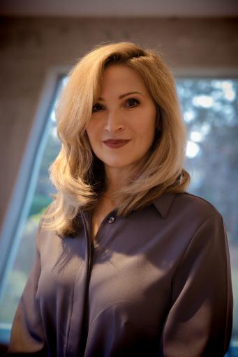 Vorschau Bild von Portrait Dr. Bettina Wiltos, Kammer4You