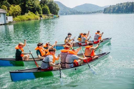 Vorschau Bild von Wettbewerb - Kanufahren