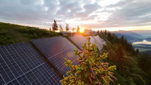 Vorschau Bild von PV-Anlage am Berg / Zwölferhorn