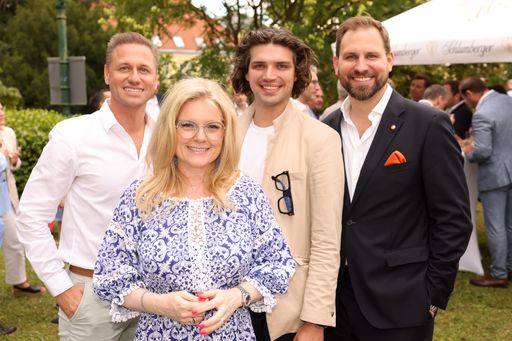 Leitbetriebe Austria lud zusammen mit Schlumberger
und easystaff zum traditionellen Sommerfest.