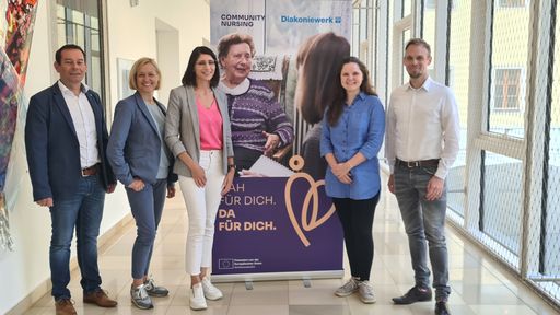 Vorschau Bild von Auf Einladung des Diakoniewerks diskutierten
Expert:innen das Community Nursing Pilotprojekt.