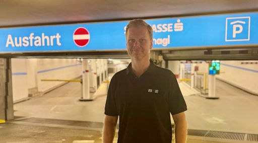 Vorschau Bild von Seit Mitte 2023 leitet Reinhard Klemmer die
Geschicke des Wiener Garagenunternehmens BOE-Parking.