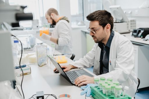 Vorschau Bild von Wissenschaft zuerst - so lautet die Devise von
MADx.