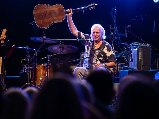 Vorschau Bild von Hans Theessink am 20.7.24 auf der Donaubühne Tulln
