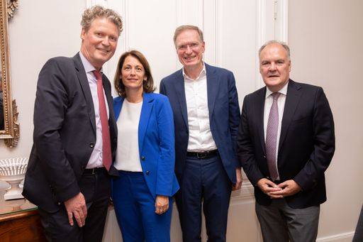 Vorschau Bild von Erfolgreicher Auftakt des Deutschen Management
Cercles in Österreich in der Residenz der deutschen Botschaft in
Wien