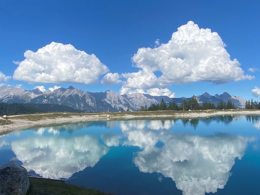 Vorschau Bild von Naturschutz und Erholung im Karwendel - Ein beliebtes
Ausflugsziel im Karwendel Naturpark ist der Wasserspeicher-See bei
Seefeld / Weiterer Text über ots und www.presseportal.de/nr/64783 /
Die Verwendung dieses Bildes für redaktionelle Zwecke ist unter
Beachtung aller mitgeteilten Nutzungsbedingungen zulässig und dann
auch honorarfrei. Veröffentlichung ausschließlich mit
Bildrechte-Hinweis.