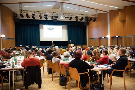 Report of the adult education project group handed over to Bishop Schwarz