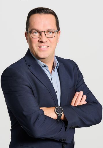 Thomas Trent übernimmt mit 1. August 2024 die
Leitung der Niederlassung der Aktuell-Gruppe in der Steiermark.