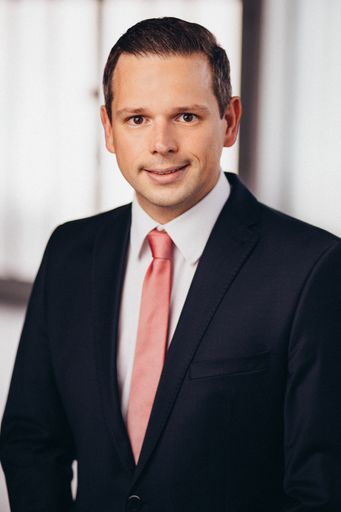  Philipp Redl, BA MA MLS, Regionalmanager Aon
Oberösterreich