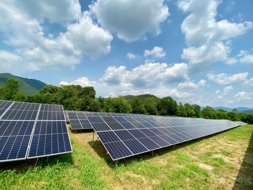 Vorschau Bild von Besichtigung von PV-Anlagen im Zuge des Joint
Ventures