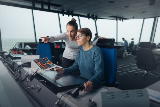 Austro Control Online Recruiting Day on August 26th – free to start your career as an air traffic controller