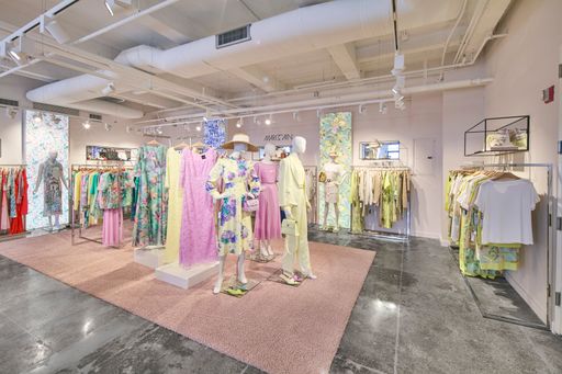 Marc Cain Showroom New York / Weiterer Text über ots und
www.presseportal.de/nr/104492 / Die Verwendung dieses Bildes für
redaktionelle Zwecke ist unter Beachtung aller mitgeteilten
Nutzungsbedingungen zulässig und dann auch honorarfrei.
Veröffentlichung ausschließlich mit Bildrechte-Hinweis.