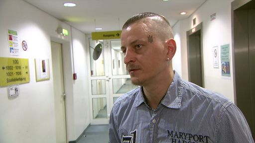 Vorschau Bild von Bürgergeld-Empfänger Archii (37) träumt von einer Rap-Karriere,
steht aber wegen gefährlicher Körperverletzung vor Gericht. /
Weiterer Text über ots und www.presseportal.de/nr/6605 / Die
Verwendung dieses Bildes für redaktionelle Zwecke ist unter
Beachtung aller mitgeteilten Nutzungsbedingungen zulässig und dann
auch honorarfrei. Veröffentlichung ausschließlich mit
Bildrechte-Hinweis.
