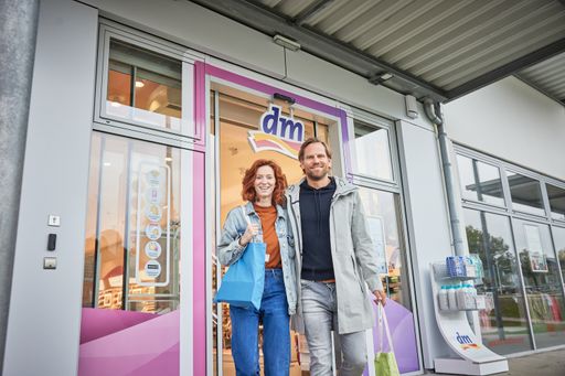 Seit September 2024 sind bei dm rund 770 Artikel preisgesenkt.