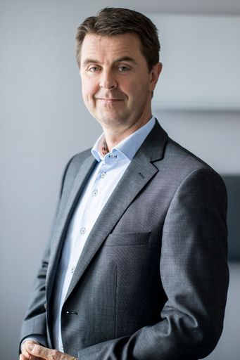 Wolfgang Ortner, Leiter der Abteilung Lebensversicherung der
Generali Versicherung