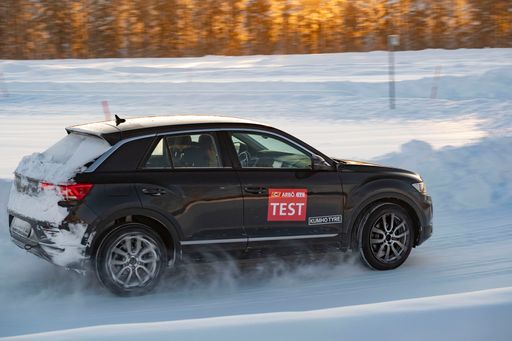 Vorschau Bild von ARBÖ-Ganzjahresreifentest: Alleskönner im Härtetest