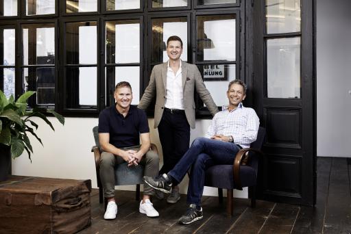  Grossmann + Kaswurm Immobilien v.l.n.r.: Christian
Kaswurm/Gesellschafter, Mag. Peter Kaswurm/geschäftsführender
Gesellschafter, Mag. Benedikt Grossmann/geschäftsführender
Gesellschafter