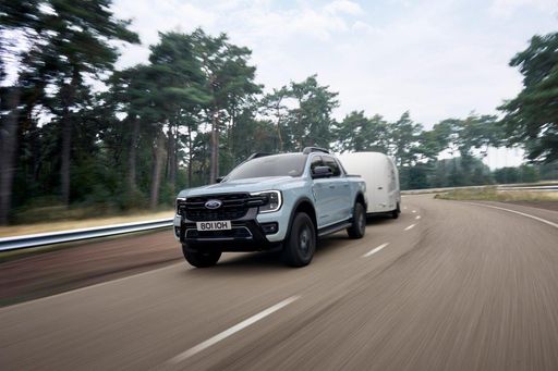 Vorschau Bild von Neuer Ranger PHEV bietet Zuladung von bis zu einer Tonne und
einer zulässigen Anhängelast von bis zu 3.500 Kilogramm. / Weiterer
Text über ots und https://www.ots.at/pressemappe/DE143363 / Die
Verwendung dieses Bildes für redaktionelle Zwecke ist unter
Beachtung aller mitgeteilten Nutzungsbedingungen zulässig und dann
auch honorarfrei. Veröffentlichung ausschließlich mit
Bildrechte-Hinweis.