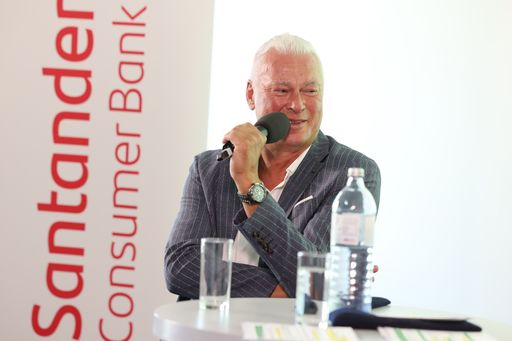 Vorschau Bild von Toni Polster beim Santander Expert Talk.