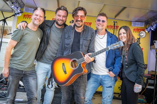 Vorschau Bild von Krönender Abschluss der Woche: Das Live-Konzert von Alle Achtung
mitten in Villach