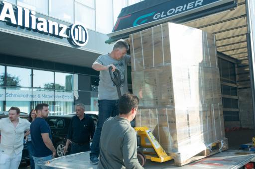  Zusätzliche Unterstützung: kostenlose Pannenhilfe bzw.
Abschleppdienste und kostenlose Trocknungsgeräte für Allianz
Kund:innen