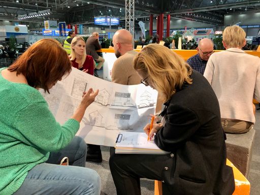  Bestens beraten von 13 erfahrenen Architekt:innen beim IG
Architektur Architekten-Speed-Dating.