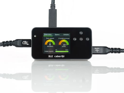  BLE caberQU frontal connected, white background