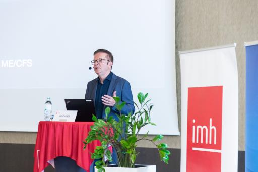  Der ehemalige Gesundheitsminister Rudolf Anschober zu den Lehren
aus der Corona-Pandemie