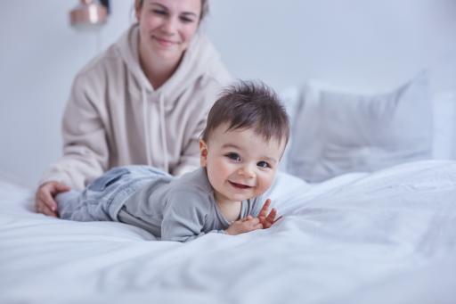  Welt-Meningitis-Tag: Warum die Kleinsten besonders gefährdet sind
- Bild Mutter und Kind; Die Bilder dürfen ausschließlich im
Zusammenhang mit dem beiliegenden Pressematerial zum Thema
Meningokokken/ GlaxoSmithKline Pharma GmbH Impfstoffe veröffentlicht
werden und sind nicht frei redaktionell nutzbar.“