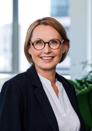 Vorschau Bild von Mag. Cornelia Obermeier, MAS, Geschäftsführerin der
Privatkliniken Confraternität und Goldenes Kreuz