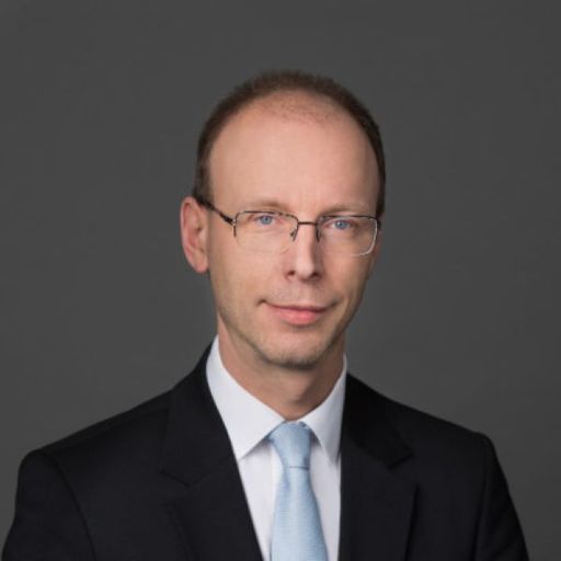 Portraitfoto Hans Aubauer