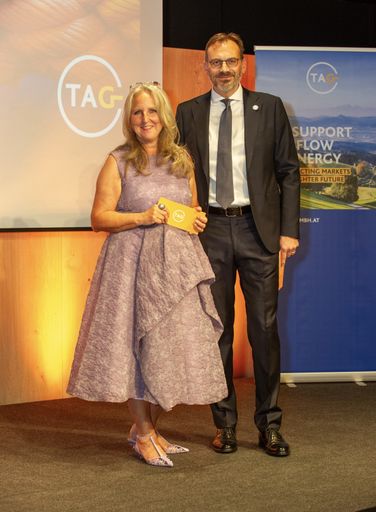 Vorschau Bild von vlnr: Brigitte Straka-Lang, Daniele Gamba Geschäftsleitung TAG
GmbH