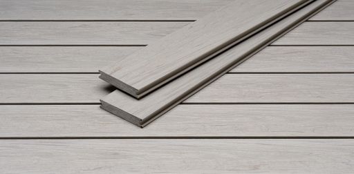 Vorschau Bild von NATURinFORM acquires the production of the Piazza Pro (pictured,
colour Silver Teak) and Piazza One decking boards from UPM, thus
ensuring the continuous supply of the two products to the market.
Image source: UPM / Weiterer Text über ots und
www.presseportal.de/nr/176682 / Die Verwendung dieses Bildes für
redaktionelle Zwecke ist unter Beachtung aller mitgeteilten
Nutzungsbedingungen zulässig und dann auch honorarfrei.
Veröffentlichung ausschließlich mit Bildrechte-Hinweis.