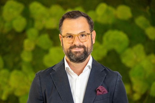 Vorschau Bild von Portrait UFH-Geschäftsführer Robert Töscher