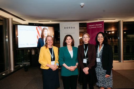  US-Botschafterin, Victoria Reggie Kennedy, begeistert bei
Zukunft.Frauen Alumnae Club – DORDA Event