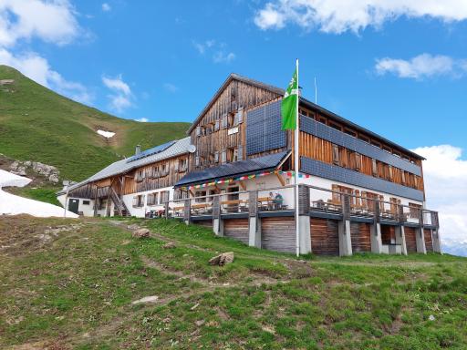 Alpine Association: Over 50 percent of the huts should be emission-neutral by 2033