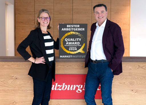 v.l.n.r.: Katrin Wollinger (Head of Human Resources) und Andreas
Gasteiger (Geschäftsführer)