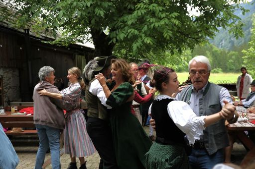  Abbildung VOLXFEST "Aufdrahn" in Gößl/Grundlsee.