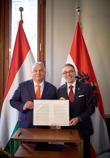 “Vienna Declaration” by Fidesz chairman Viktor Orbán and FPÖ federal party chairman Herbert Kickl