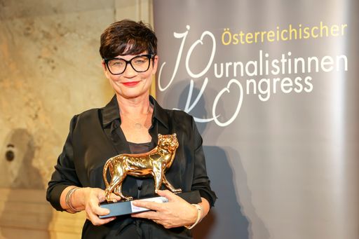 https://www.apa-fotoservice.at/galerie/37898 Ulla Kramer-Schmid,
Gewinner der Goldenen Medienlöwin