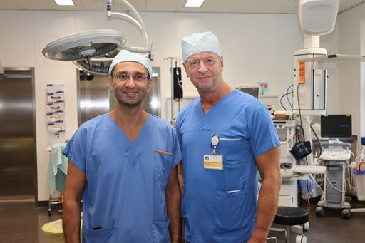  Die Gynäkologen und Beckenboden-Spezialisten Charalampos
Chastamouratidis und Stefan Zawodsky aus dem St. Josef Krankenhaus
Wien