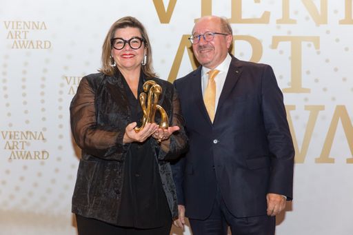 Verleihung Vienna Art Award, 6. November 2024 MAK
Generaldirektorin Lilli Hollein mit Horst Szaal, Obmann des Wiener
Kunsthandels