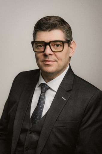 Vorschau Bild von Nikolaus Hulatsch. Tax Partner bei PwC Österreich.