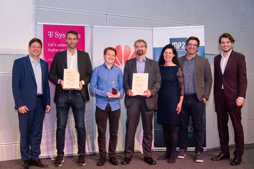 CRANEium gewinnt den eAward in der Kategorie „Zusammenarbeit &
Organisation“