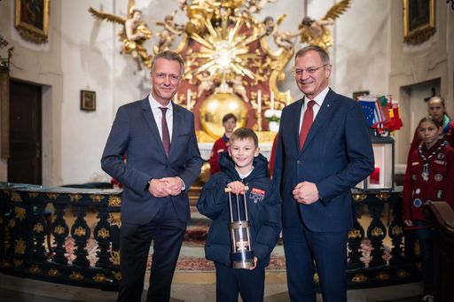 Vorschau Bild von Übergabe des ORF-Friedenslichts in der Wallfahrtskirche
Christkindl bei Steyr