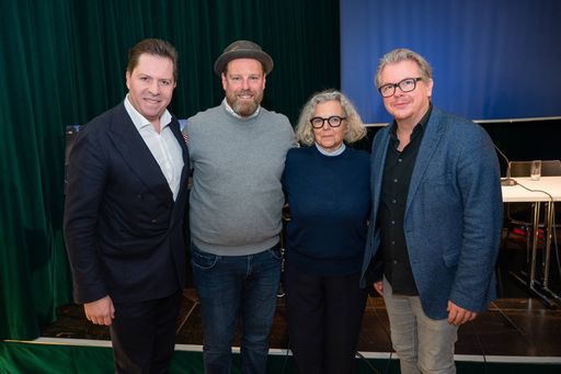  Daniel Serafin, Philipp M. Krenn, Eva Dessecker, Momme Hinrichs