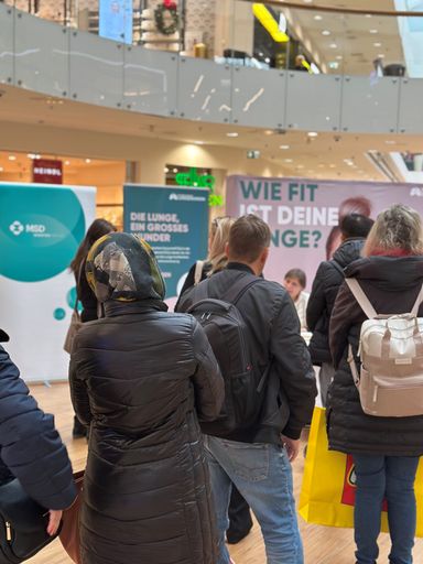 Vorschau Bild von Gratis Lungenfunktionstest und Expert:innenberatung am Welttag
der Lungenentzündung