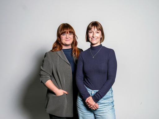 Vorschau Bild von Der Wiener Preis für Journalistische Innovation an Ines
Holzmüller und Iris Strasser von BAIT